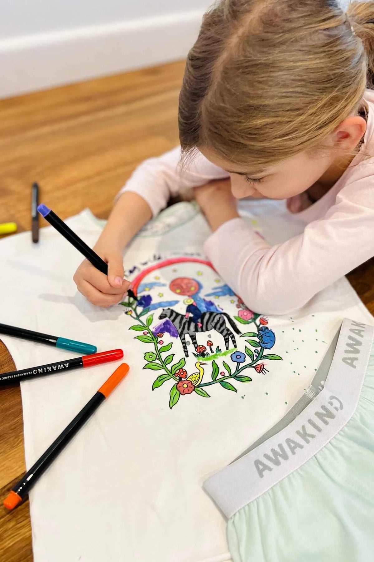 Organic cotton colour in pyjamas - Awakind.co