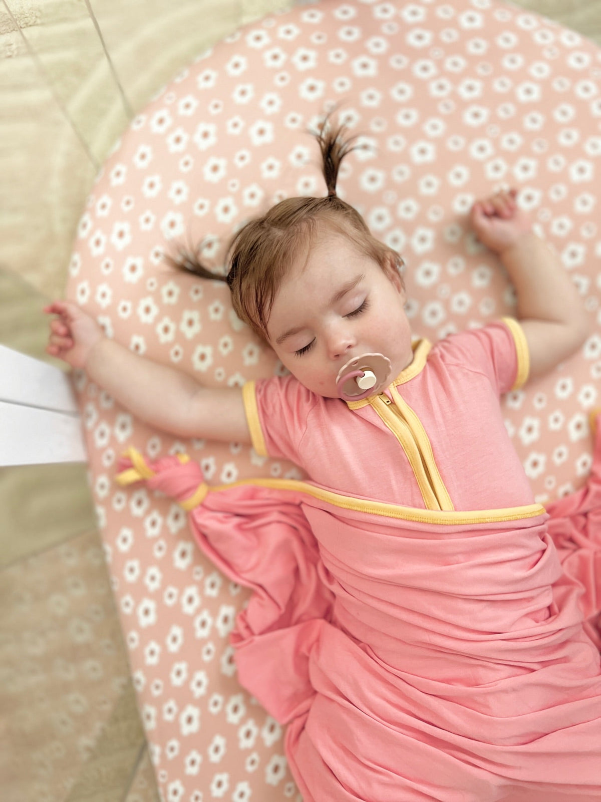 Bamboo Baby & Toddler Gift Box - Stretchy Wrap Duo - Awakind.co